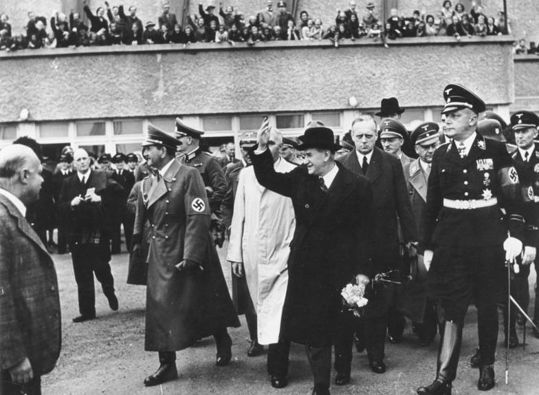 Франц Эпп в Мюнхене. 1938 г.