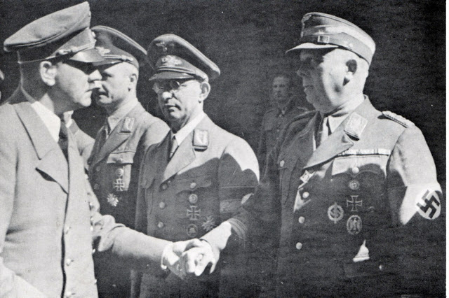 Вильгельм Шепман и Адольф Гитлер. 1934 г.