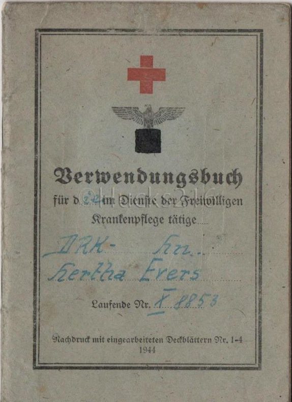 Книжки служащего вспомогательной службы медицинского и бытового обслуживания Вермахта.