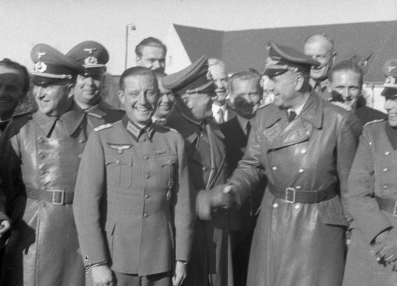 Фриц Тодт на военном Пенемюнде для испытания ракет. 1941 г.