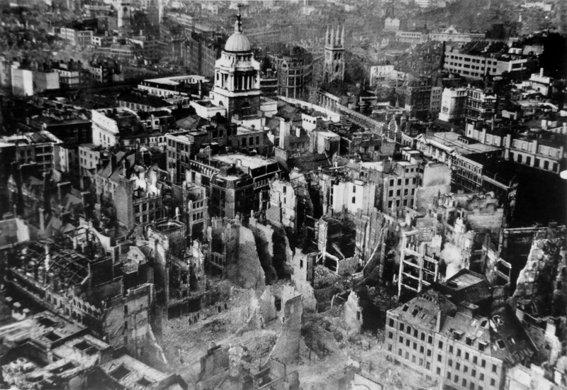 Вид с крыши собора Св. Павла. 29 декабря 1940 г.