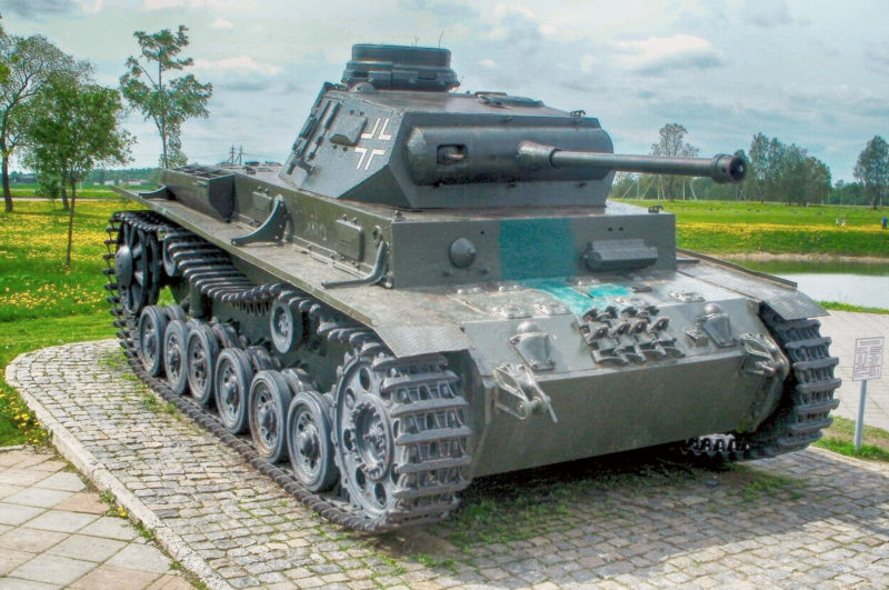 Немецкий танк Т-III на Буйничском поле.