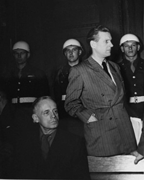 Бальдур Ширах на Нюрнберском процессе. 1946 г.