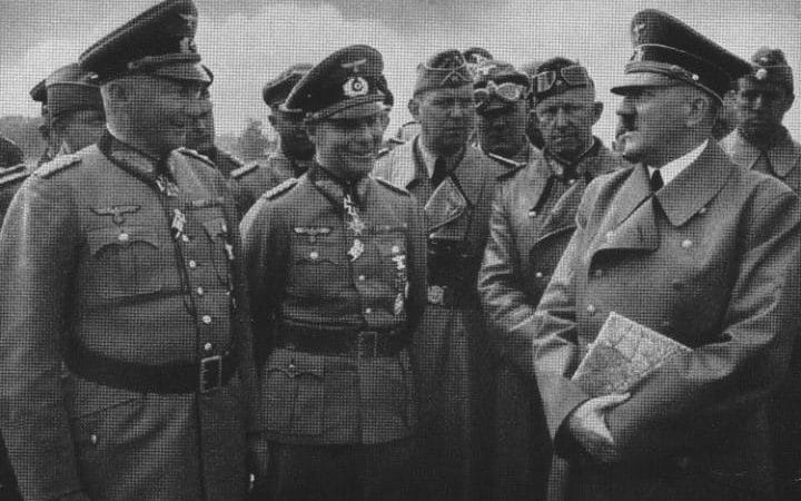 Ганс Клюге, Адольф Гитлер и Эрвин Роммель. 1940 г.