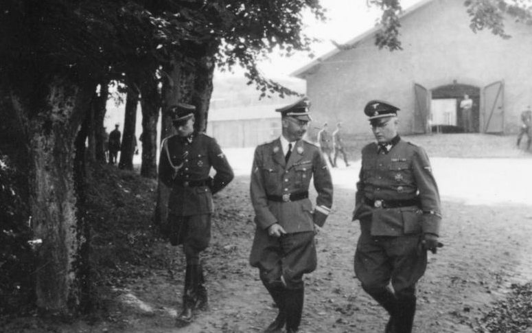 Зепп Дитрих и Генрих Гиммлер. Франция. 1940 г.