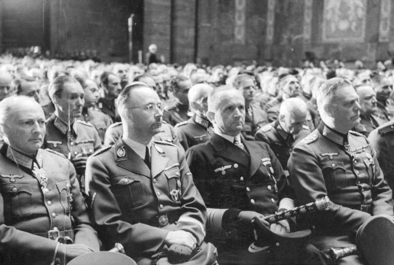 Ганс Клюге, Генрих Гиммлер, Карл Денниц и Вильгельм Кейтель. 1944 г.