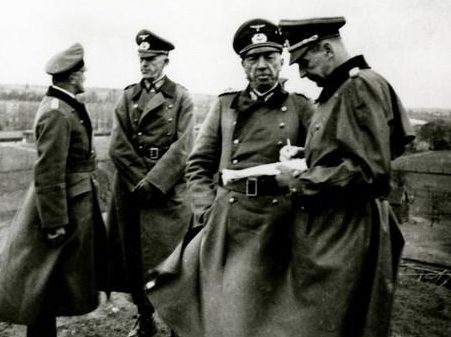 Георг Кюхлер во Франции. 1944 г.