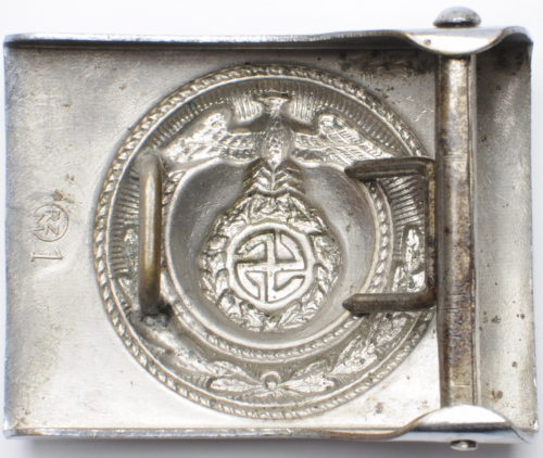 Никелированная пряжка штурмовых отрядов СА 2-го типа с крестом Тулия.