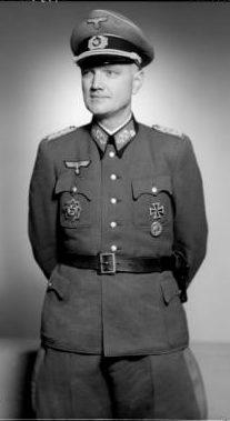Эрвин Лахузен. Генерал – майор.