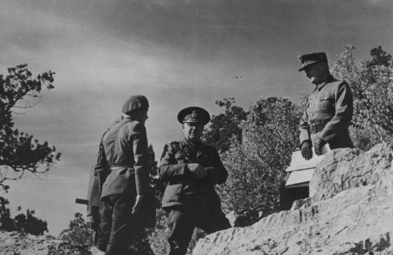 Рудольф Конрад и Уго Шваб в Крыму. 1944 г.