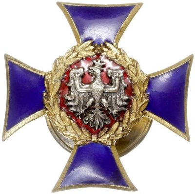 Аверс и реверс офицерского полкового знака 65-го Старогардского пехотного полка.