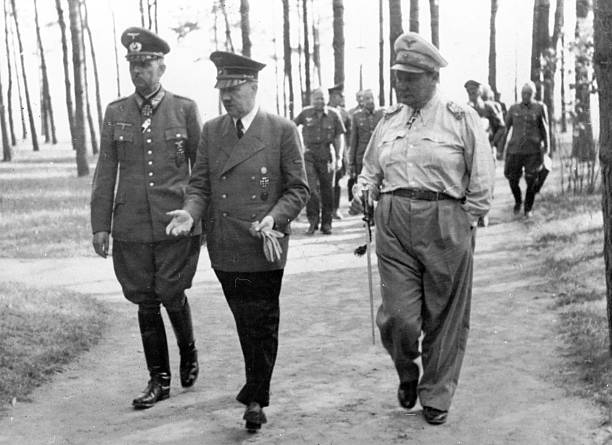 Вильгельм Лист, Герман Геринг и Адольф Гитлер. Винница. 1942 г.