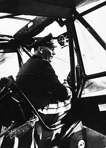 Вольфрам Рихтгофен за штурвалом самолета. 1941 г. 
