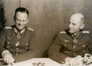 Георг Рейнгардт и Отто Хайдкемпер. 1943 г.
