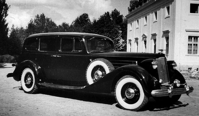 Бронированный «Packard Twelve» генсека.