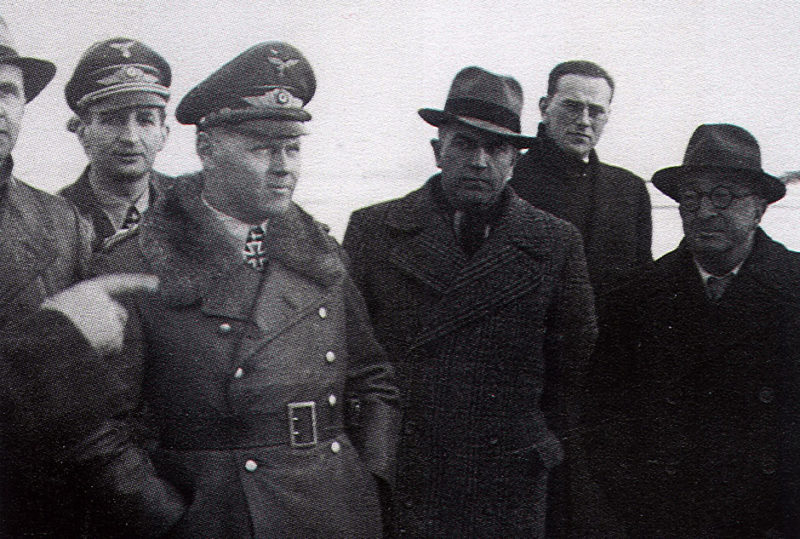 Йозеф Каммхубер и Эрнст Хенкель. 1942 г.