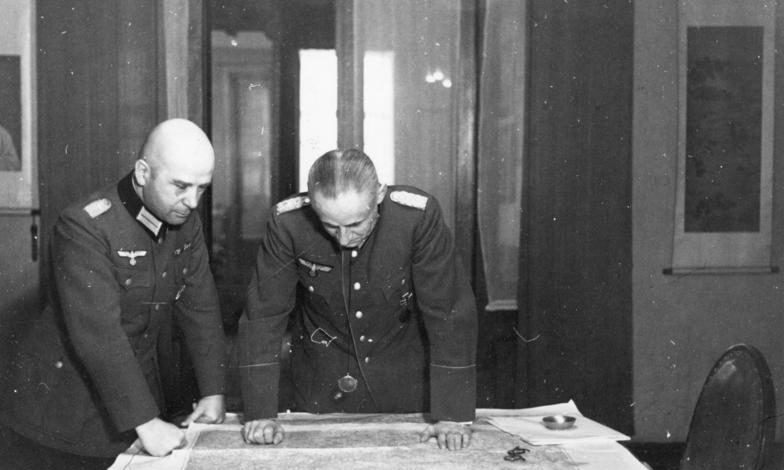 Ганс Кребс и Эрнст-Август Кёстрин. 1941 г.