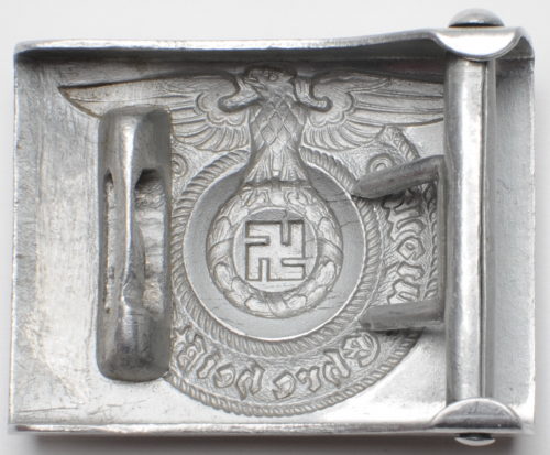 Алюминиевая пряжка рядового и унтер-офицерского состава СС.