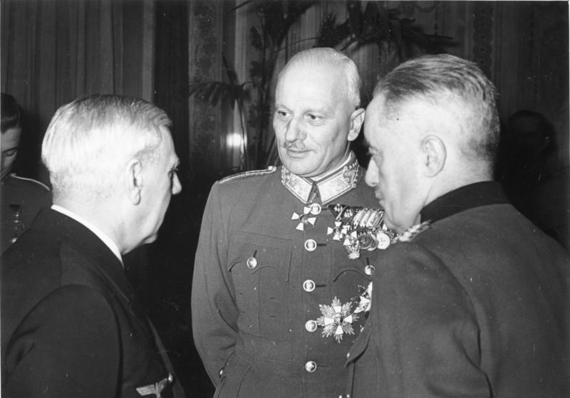 Фридрих Канарис и Вильгельм Кейтель с румынским военным министром. 1941 г.