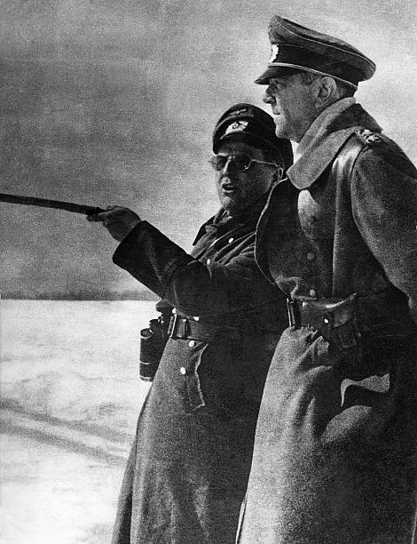 Фридрих Паулюс под Сталинградом. 1942 г. 