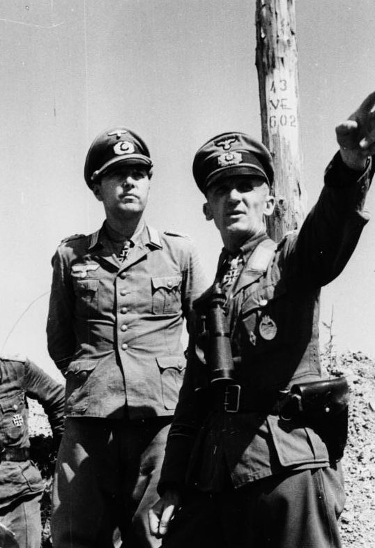 Хассо Мантойфель и Хорст Нимак. 1944 г.
