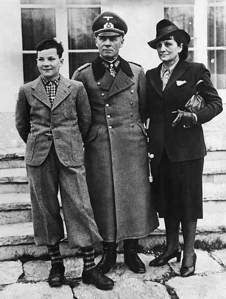 Эрвин Роммель с женой и сыном. 1941 г.