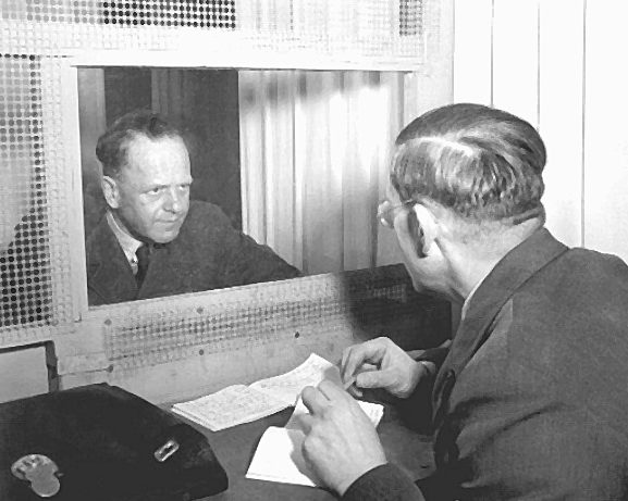 Эрхард Мильх в Нюрнбергской тюрьме. 1946 г.