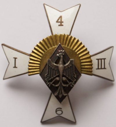 Аверс и реверс офицерского полкового знака 6-го полка конных стрелков им. гетмана Станислава Жолкевского.