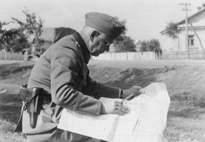Вальтер Рейхенау на Восточном фронте. Украина. 1941 г.