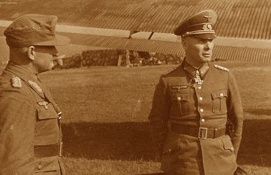 Эрвин Роммель и Вильгельм Раапке в Нормандии. 1944 г.