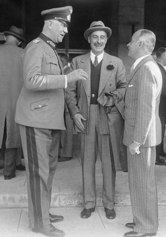 Фридрих Фром, Невил Хендерсон и Ганс фон Тшаммер. 1938 г.