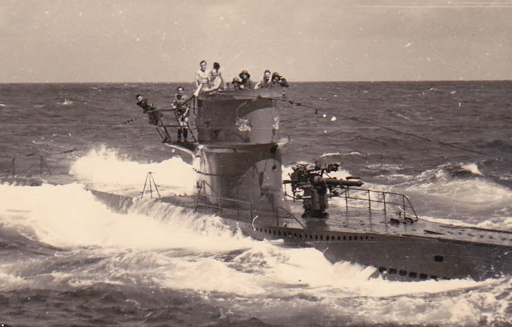 Подлодка «U-96» в море. 1942 г. 