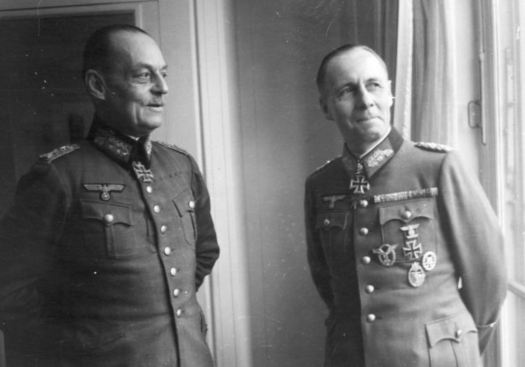 Герд фон Рунштедт и Эрвин Роммель. 1943 г.