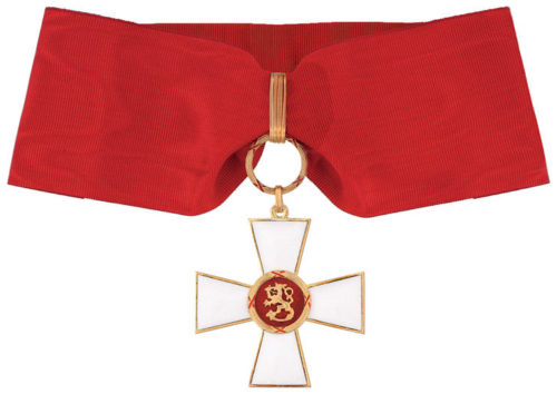 Командорский Крест 1-го класса ордена Льва Финляндии на шейной ленте для мужчин.