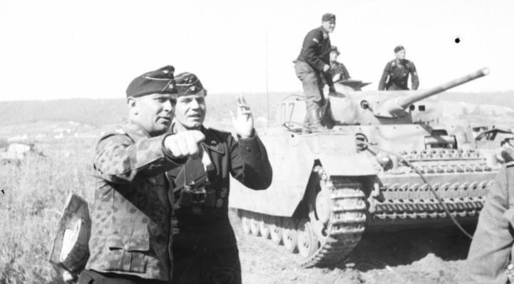 Адельберт Шульц на поле боя. 1943 г.