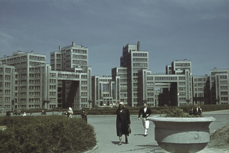 Здание Госпрома. Лето 1942 г.