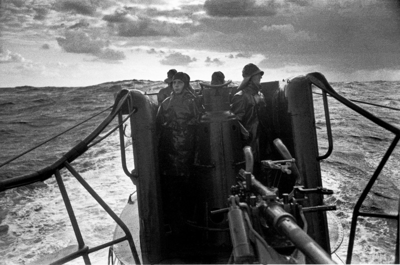 На мостике подлодки «U-96». Декабрь 1941 г. 
