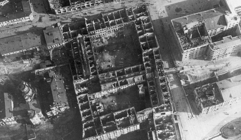 Госпром после пожаров и взрывов. Сентябрь 1943 г. 