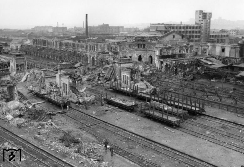 Разрушенный Южный вокзал. Сентябрь 1943 г. 