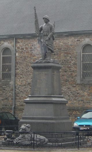 Коммуна Neuville-en-condroz. Памятник погибшим воинам и жертвам обеих войн.