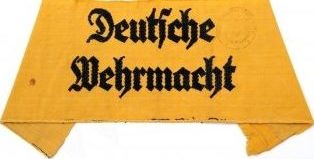 Нарукавная повязка для членов женского вспомогательного персонала Вермахта.
