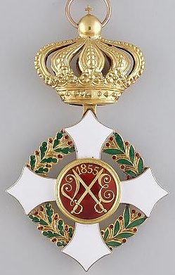 Аверс и реверс знака Большого креста Савойского военного ордена.