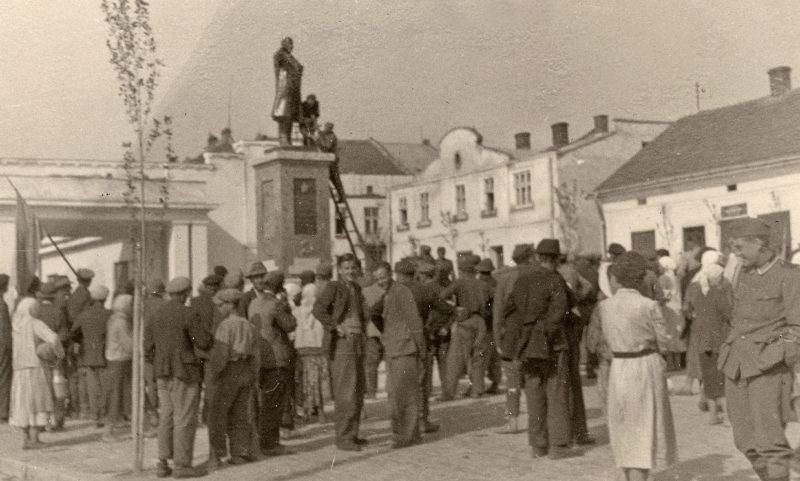 Демонтаж памятника Ленину. Июнь 1941 г.
