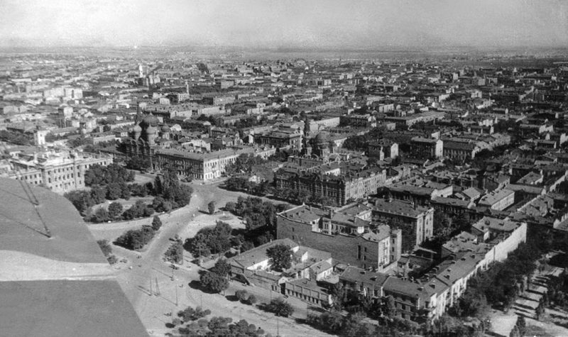 Город с высоты. Сентябрь 1941 г.