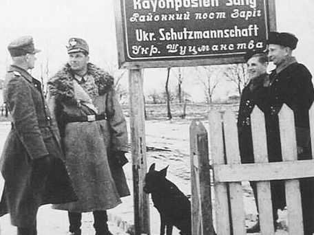 Охранная полиция из хиви. Украина, зима 1942 г.