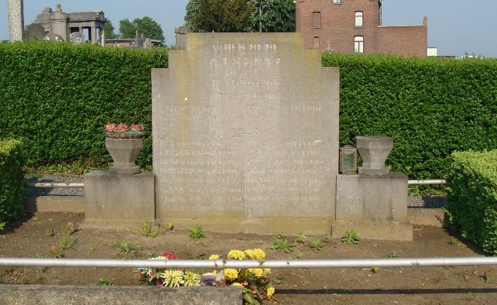 Муниципалитет Jemappes. Памятник на кладбище погибшим воинам обеих войн.