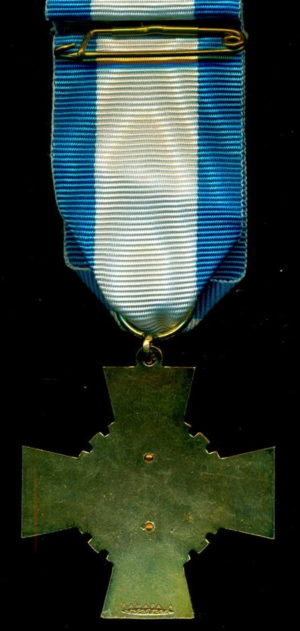 Аверс и реверс золотого креста «За заслуги» ассоциации ветеранов войны.