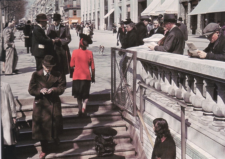 Улицы города в оккупации. Лето-осень 1940 г.