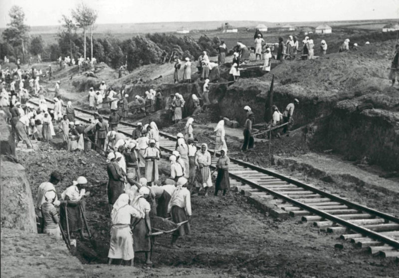 Восстановление железной дороги. Лето 1943 г.
