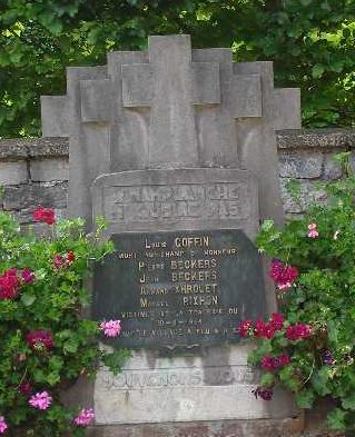 Муниципалитет Winamplanche. Памятник погибшим во Второй мировой войне.